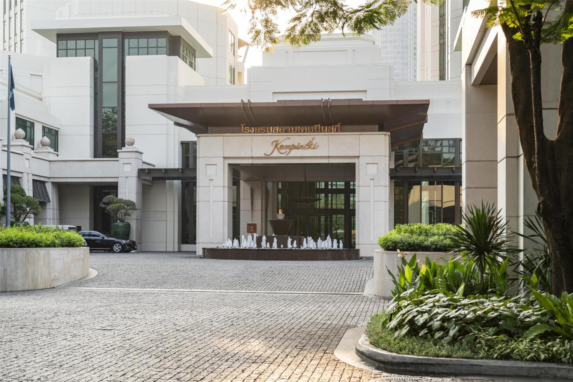 Siam Kempinski Hotel Bangkok Exterior foto