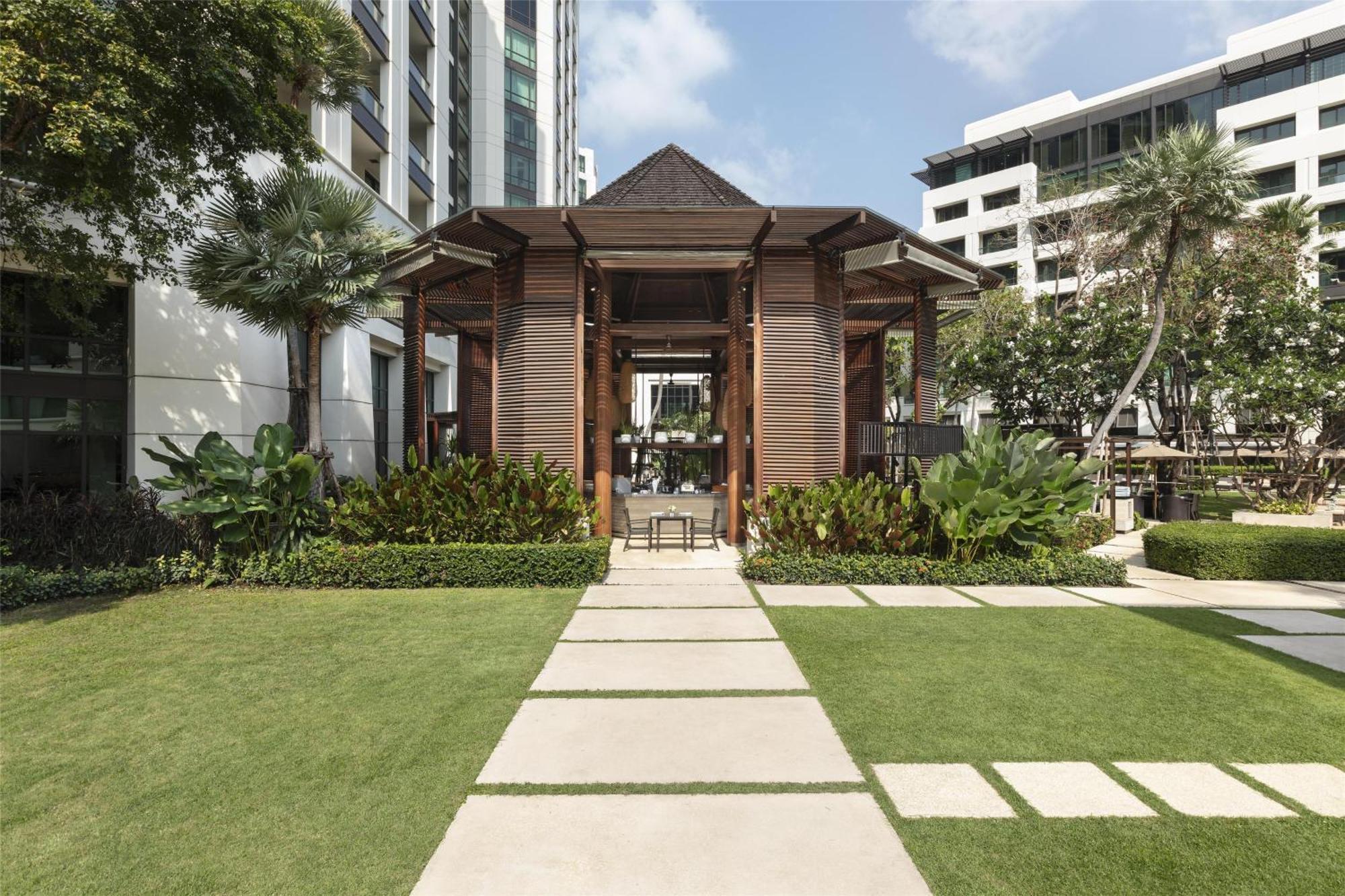 Siam Kempinski Hotel Bangkok Exterior foto