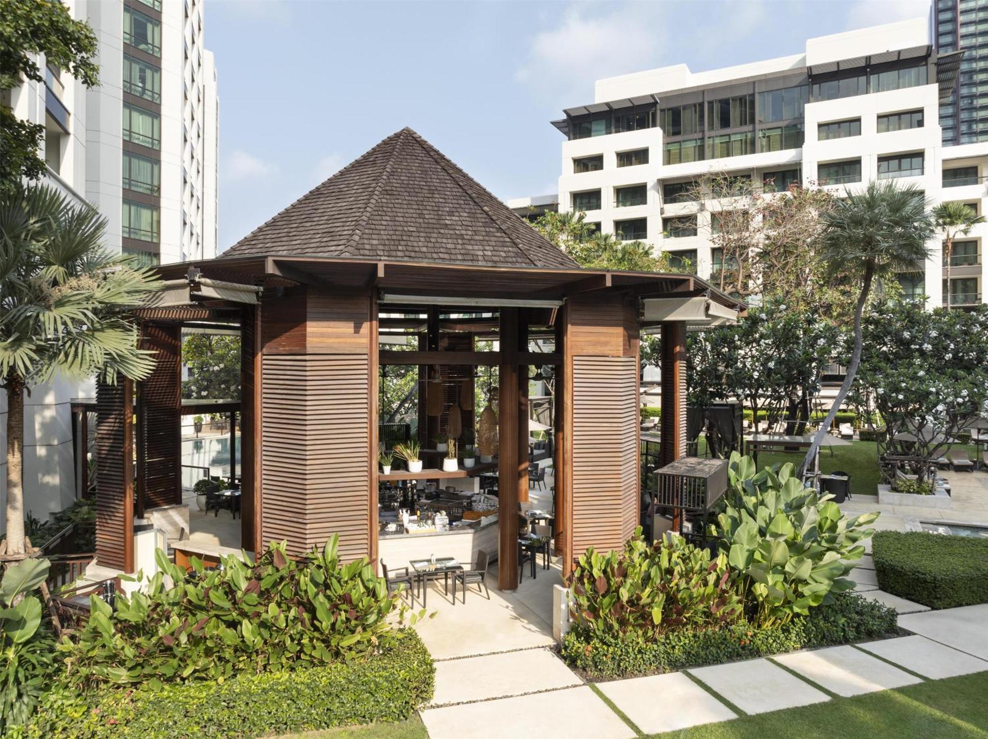 Siam Kempinski Hotel Bangkok Exterior foto